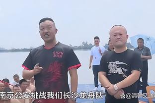 浓眉：文班亚马的天赋独一无二 和他对抗很有趣